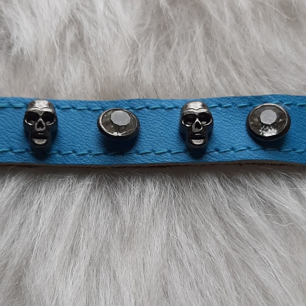 Skull leather bracelet 